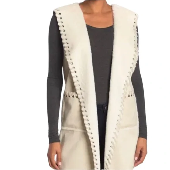 NEW Nordstrom Rack Love Token Whipstitch Trim Faux Suede Faux Fur Vest - Picture 5 of 15